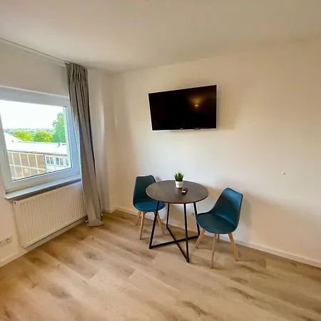 Moderne Monteur- Und Familienwohnung Auf Zeit In Sued