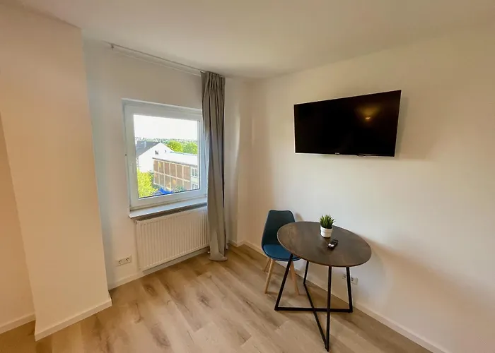 Moderne Monteur- Und Familienwohnung Auf Zeit In Sued * رمشيد